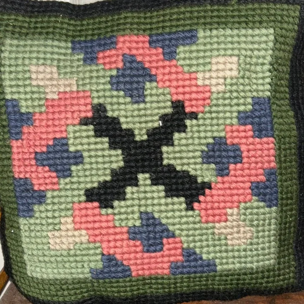 Antique needlepoint Crewel antique crewel